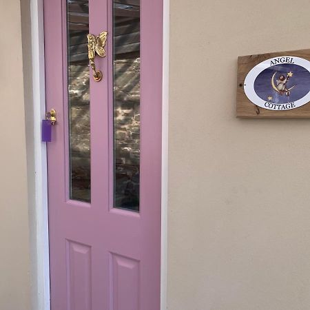 Cottage With Outstanding Views Velindre  Екстериор снимка